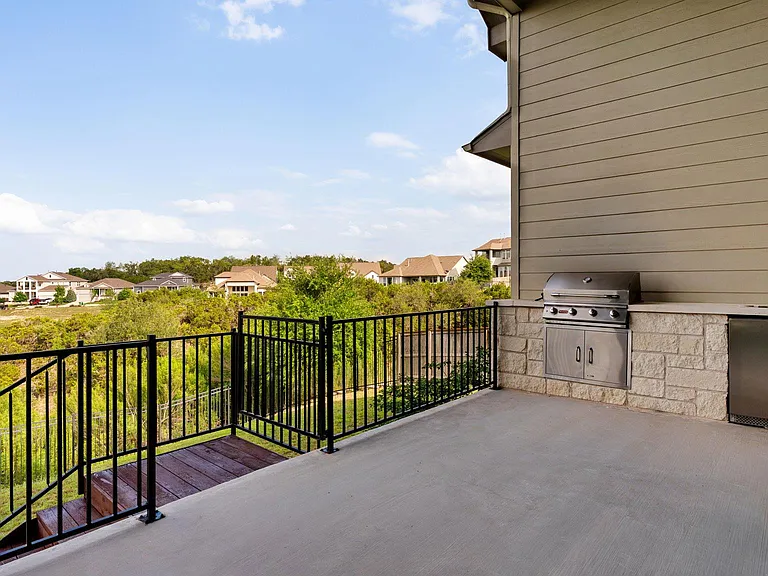 595 Dayridge Dr — Photo 26