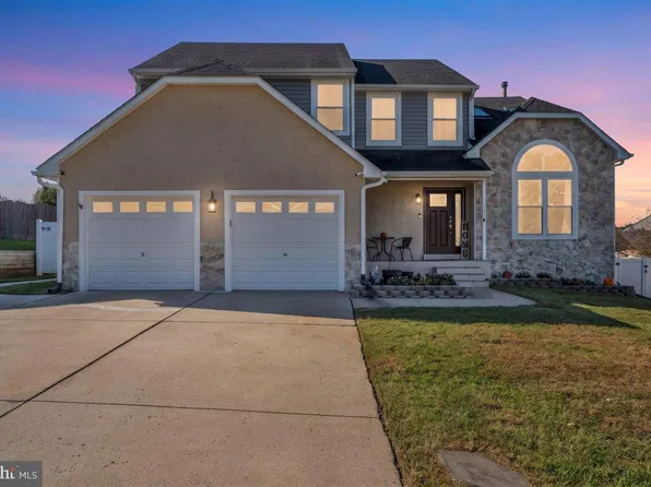 22 Saddlebrook Dr, Sewell, NJ 08080
