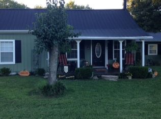 1047 Pea Ridge Rd, Scottsville, KY 42164