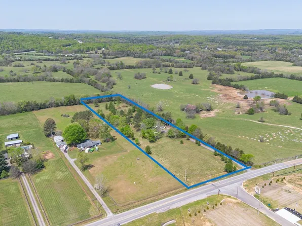 1712 Franklin Pike, Lewisburg, TN 37091