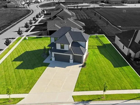 21103 W 186th Ter, Spring Hill, KS 66083