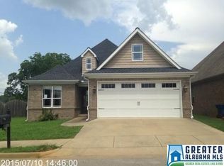 15 Willowood Dr, Oxford, AL 36203
