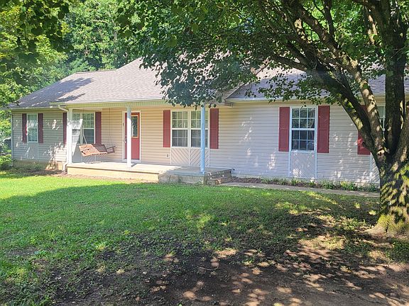 2nd image of 739 Mockingbird Dr