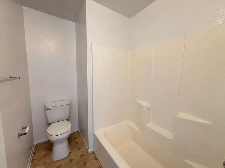 38729 11th St E #3 — Photo 35
