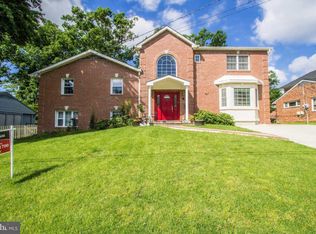 6110 Dinwiddie St, Springfield, VA 22150