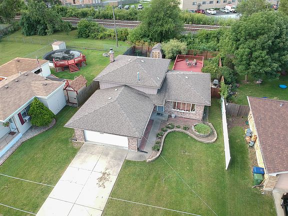 2nd image of 7041 Avon Ave