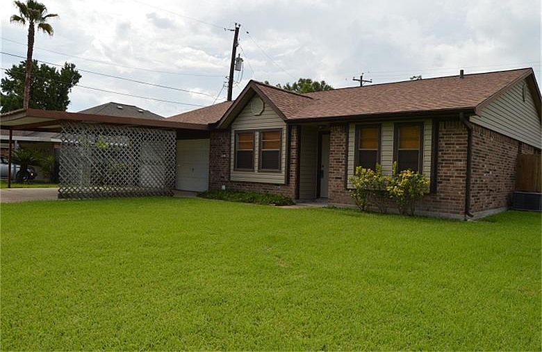 1st image of 519 Highland Woods Dr