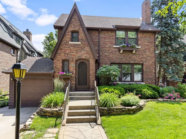 4211 Franklin Ave, Western Springs, IL 60558