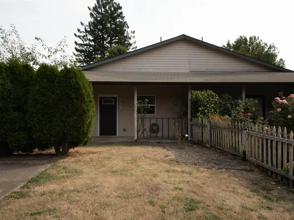648 College St, Philomath, OR 97370