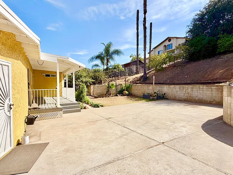 1280 Alturas Rd — Photo 18