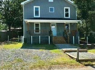221 Columbia Ave #4, Burlington, NC 27217