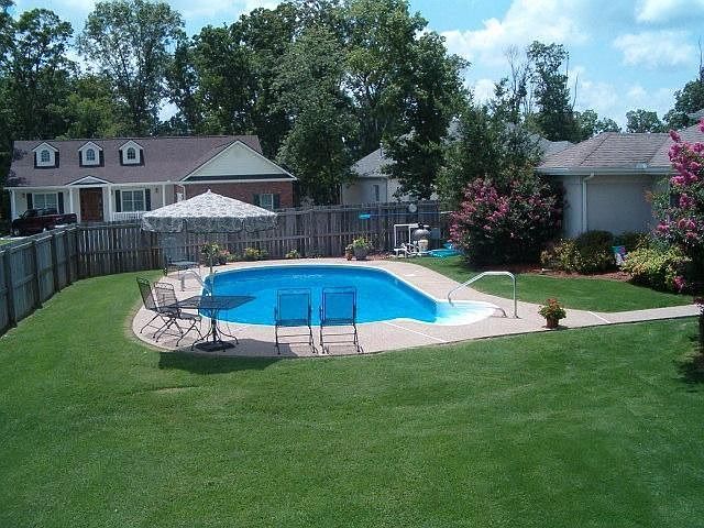. . . and more pool . . .