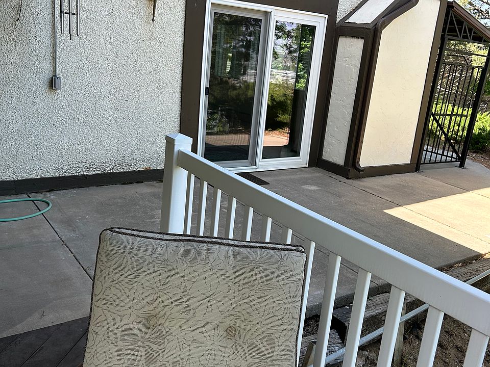 Main entrance (white slider door)