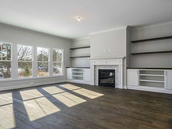 5th image of 5561 Stansbury Dr