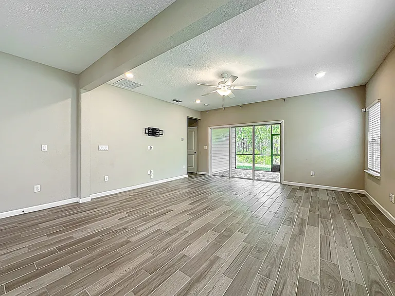 9504 Lovage Ln — Photo 13