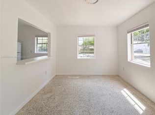 6601 SW 10th St #2, Miami, FL 33144