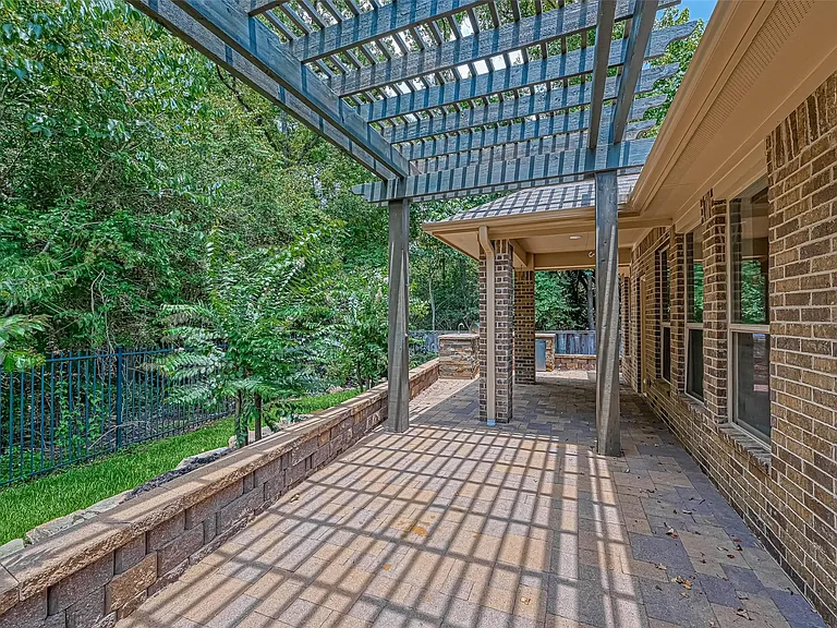 150 W Heritage Mill Cir — Photo 30