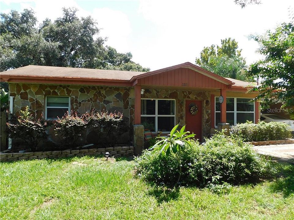 1st image of 3203 Gloria Ave