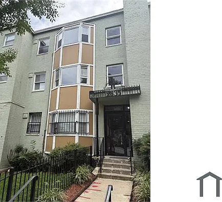 2835 Gainesville St SE #103