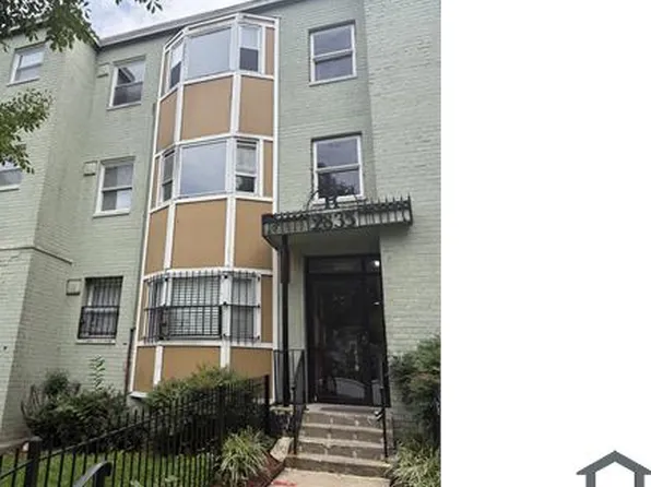 2835 Gainesville St SE APT 103, Washington, DC 20020