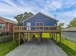 1030 12th St, San Leon, TX 77539
