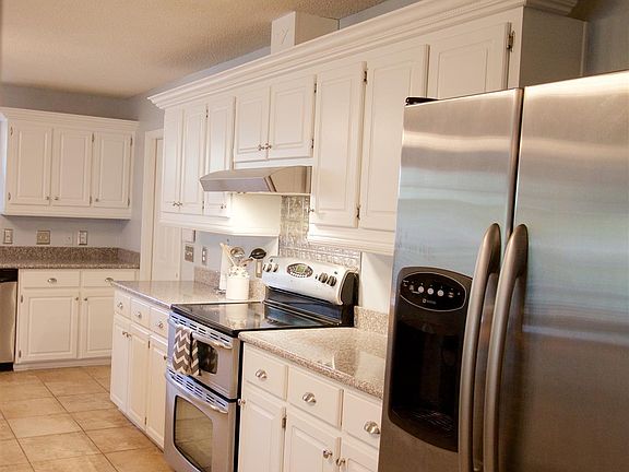 2nd image of 5054 Mandavilla Blvd