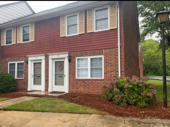 1300 Larchmont Pl APT 201