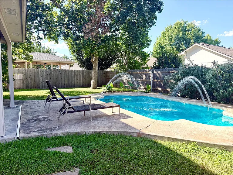 11715 Raymond C Ewry Ln — Photo 29