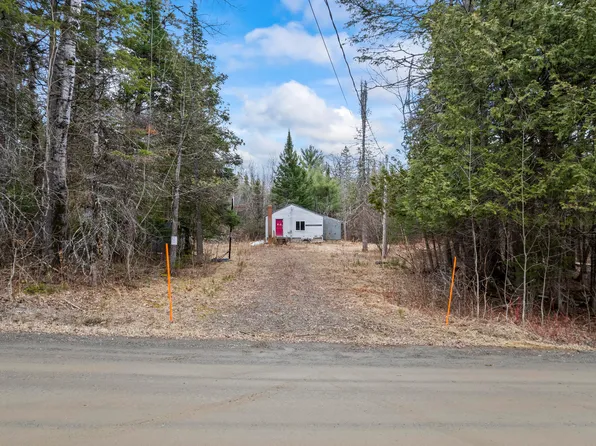 125 Arno Road, Dexter, ME 04930