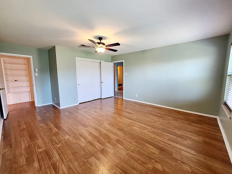 2305 Country Club Dr — Photo 15