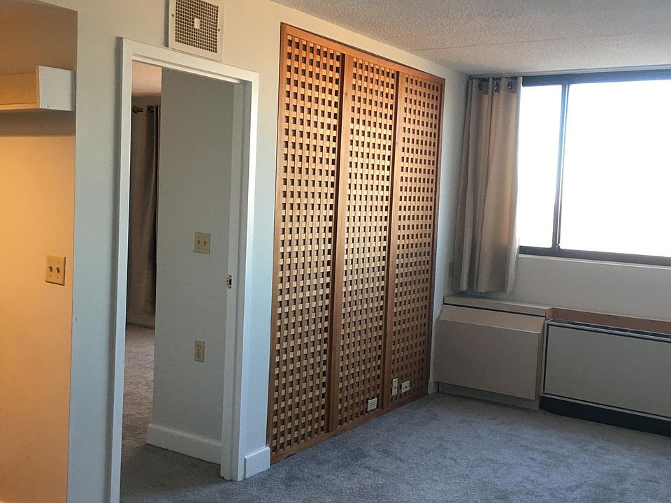 Door between Living Room and Bedroom