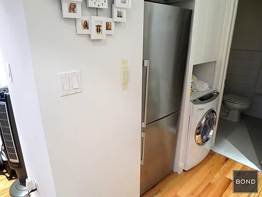 Rented by Bond New York | media 42