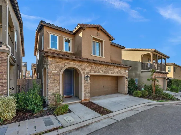 890 Fir St W, Madera, CA 93636