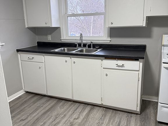 2nd image of 8717 Urbandale Ave #2