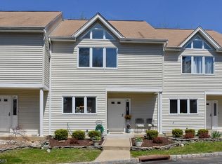 19 Orchard St, Madison, NJ 07940