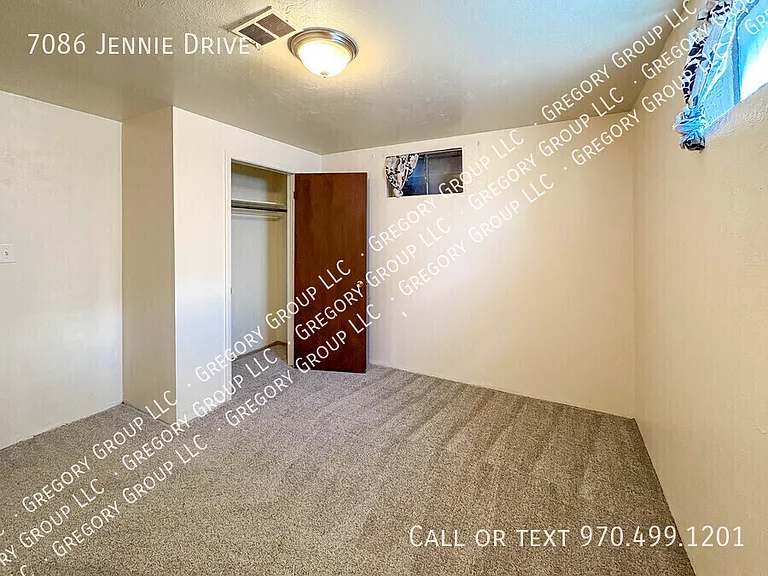 7086 Jennie Dr — Photo 16