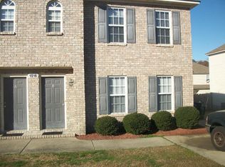 1516 Pine Brook Ct, Greenville, NC 27858