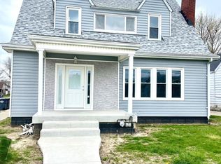 902 E 31st St, Anderson, IN 46016