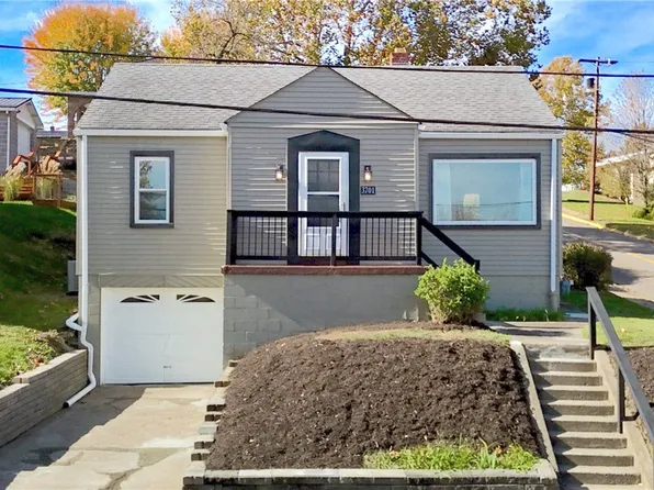 3701 Marlamont Way, Weirton, WV 26062