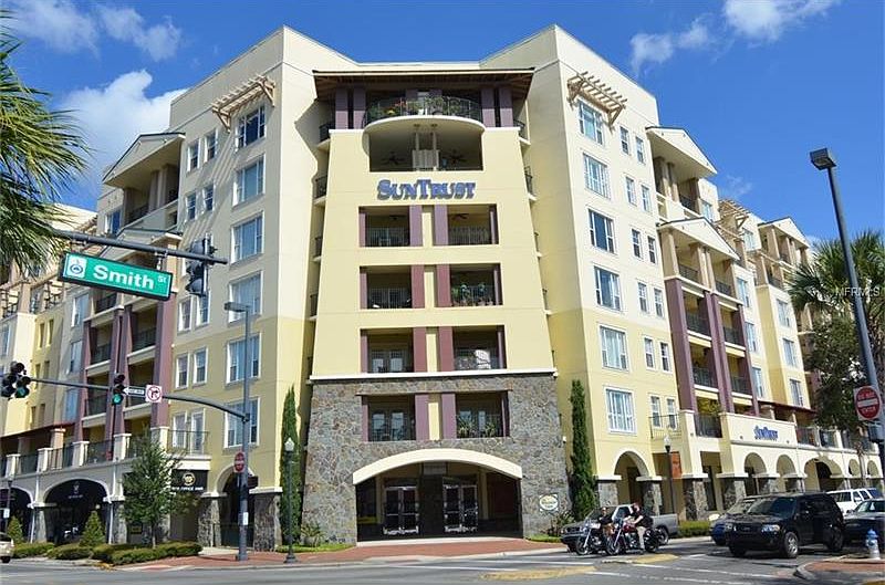 1st image of 2305 Edgewater Dr APT 1706