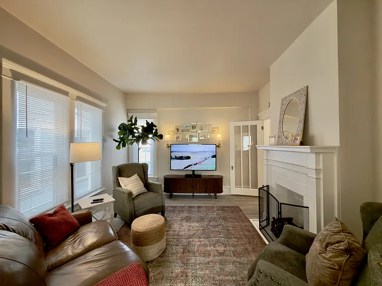 606 Front St — Photo 31