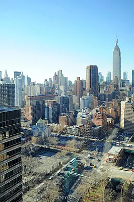 Rented by Town Residential | media 5