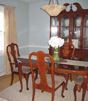 5th image of 441 Pickwick Ln