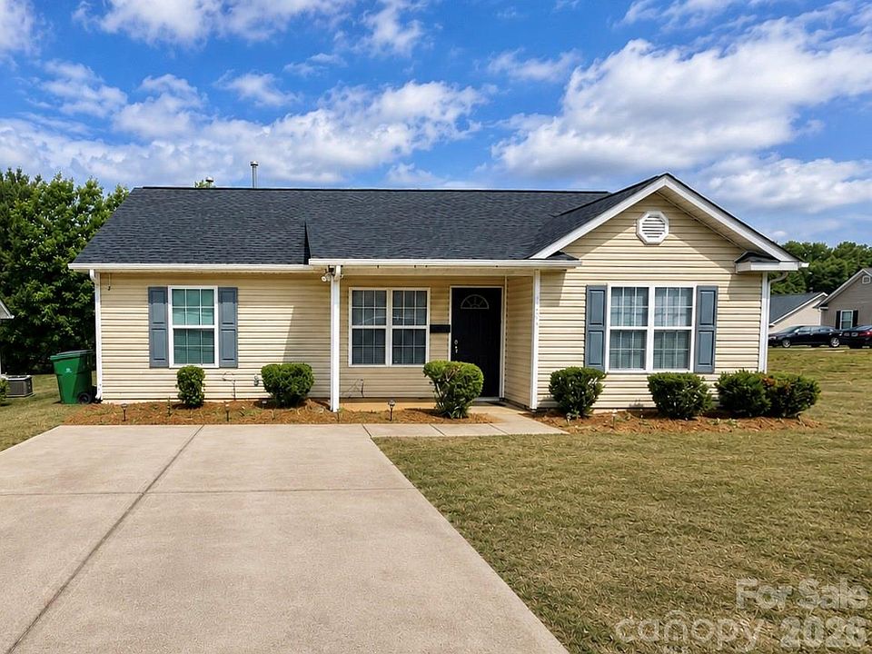 1st image of 4604 Palm Breeze Ln
