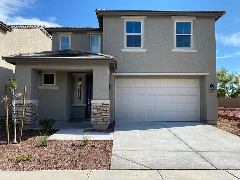 9009 W Jefferson St — Photo 1