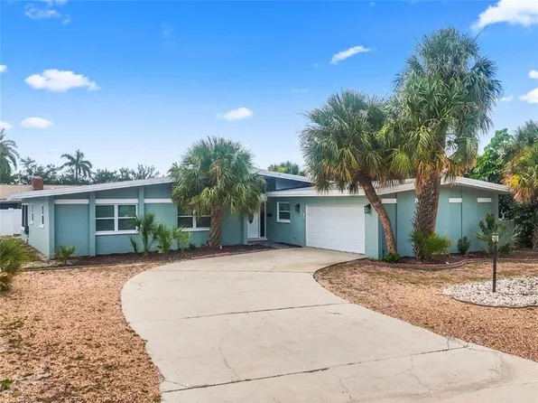 409 4th Ave N, Tierra Verde, FL 33715