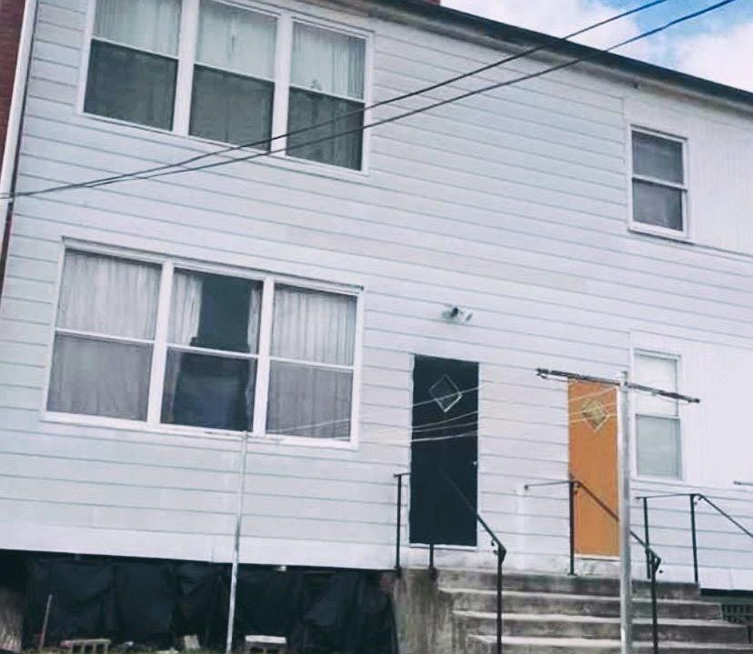 2nd image of 4001 9th St NE