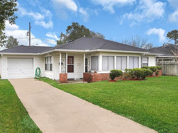 2nd image of 7527 Joplin St