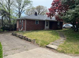 1108 McKinley Dr, Clairton, PA