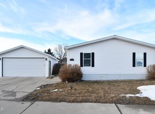 4510 Camden Loop, Bismarck, ND 58503